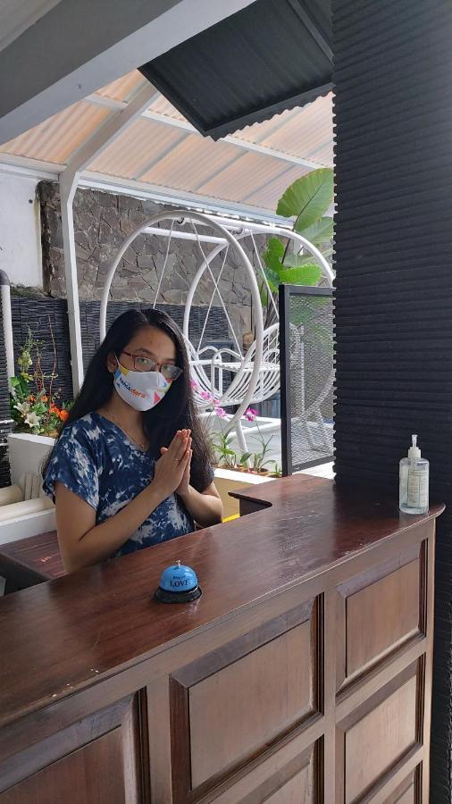 Tamadara Guesthouse Jogja Maguwo Екстер'єр фото